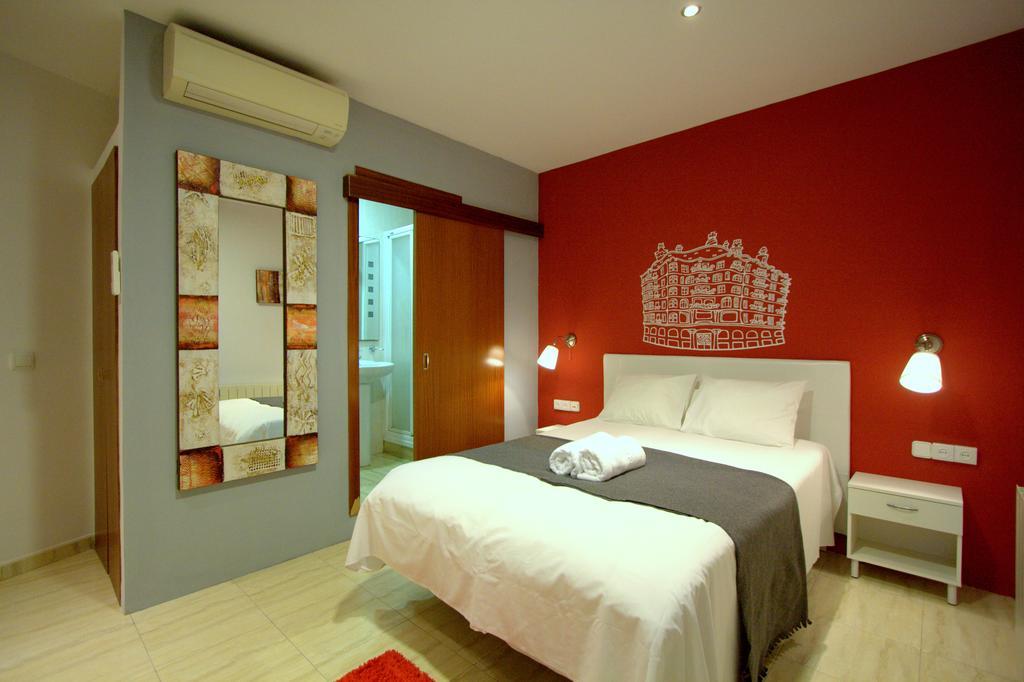Hostel Artistic Barcelona Quarto foto