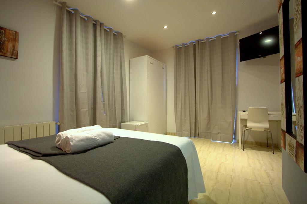 Hostel Artistic Barcelona Quarto foto